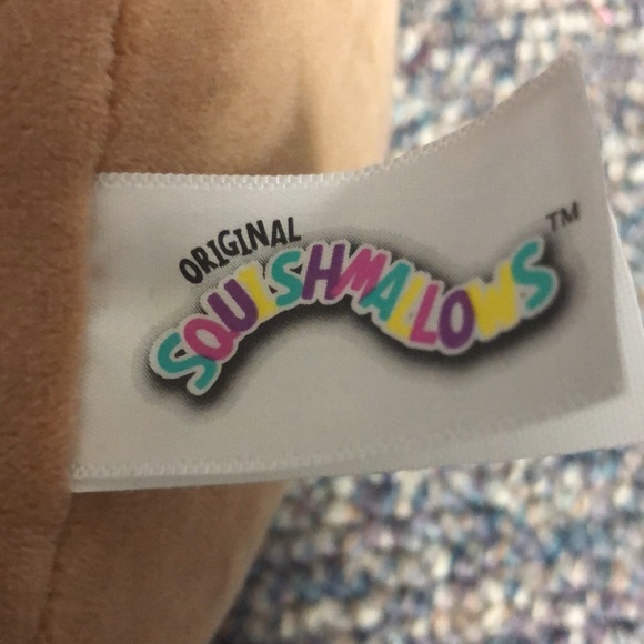 Dawn Squishmallow Christmas Edition - Picture 5 of 5